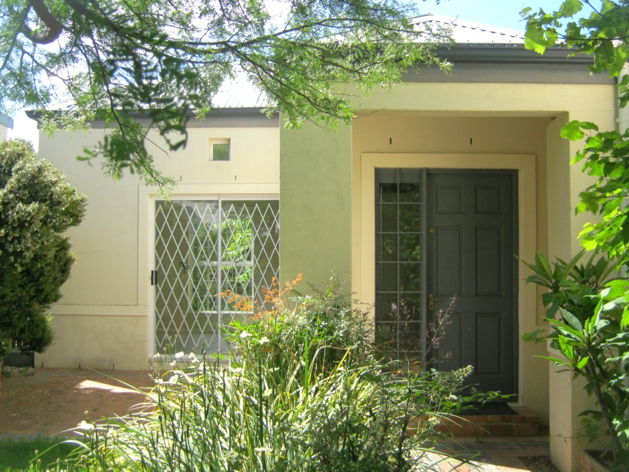 To Let 3 Bedroom Property for Rent in Fernwood Western Cape